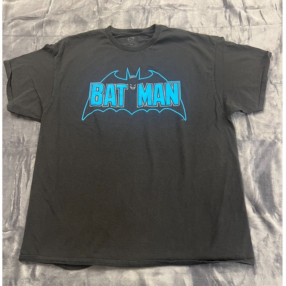 DC Comics T Shirt Mens 2XL Black Batman Graphic Print Logo Regular Fit Cotton